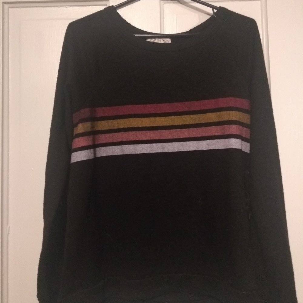 Long sleeve black shirt